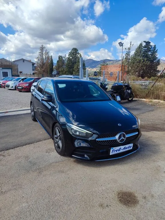Mercedes-Benz B 200
