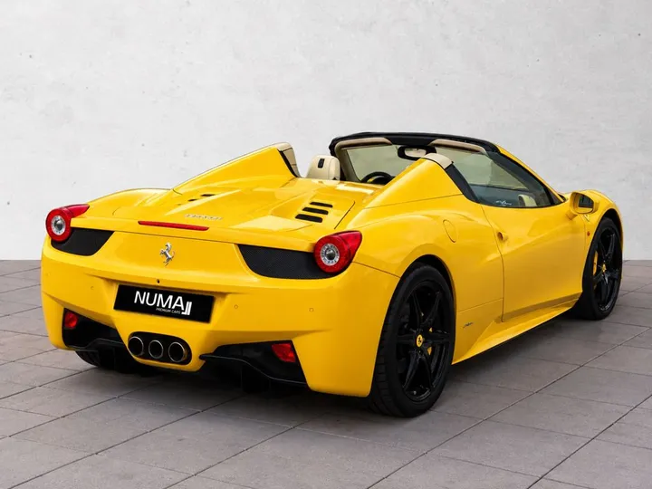 Ferrari 458