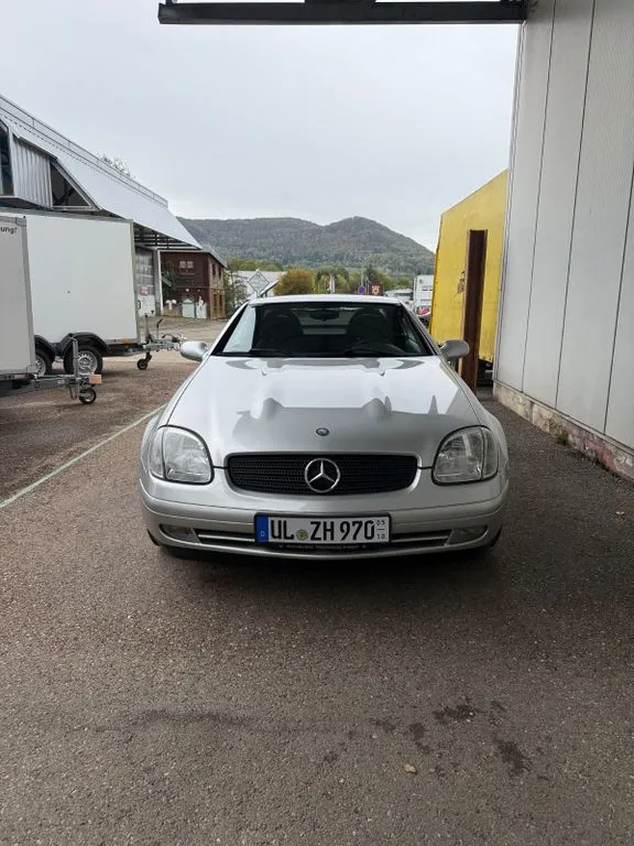 Mercedes-Benz SLK 200