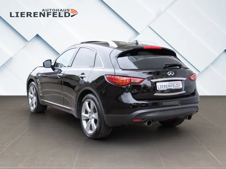 Infiniti FX