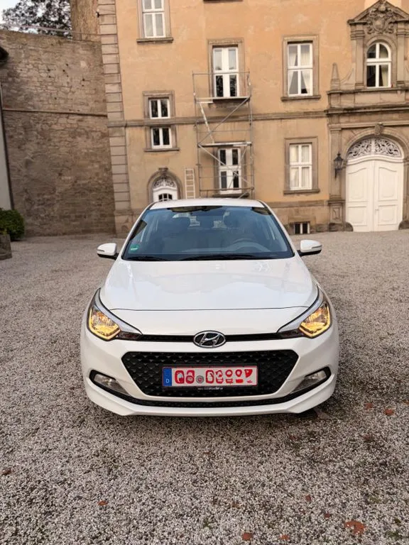 Hyundai i20
