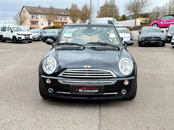 MINI Cooper Cabrio