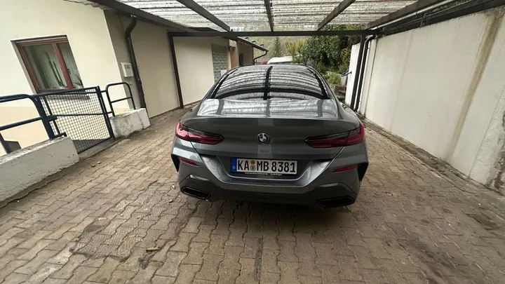 BMW M850