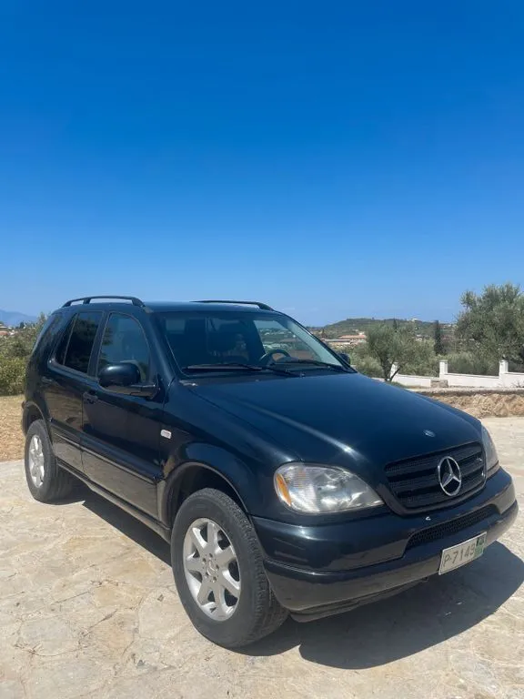 Mercedes-Benz ML 430