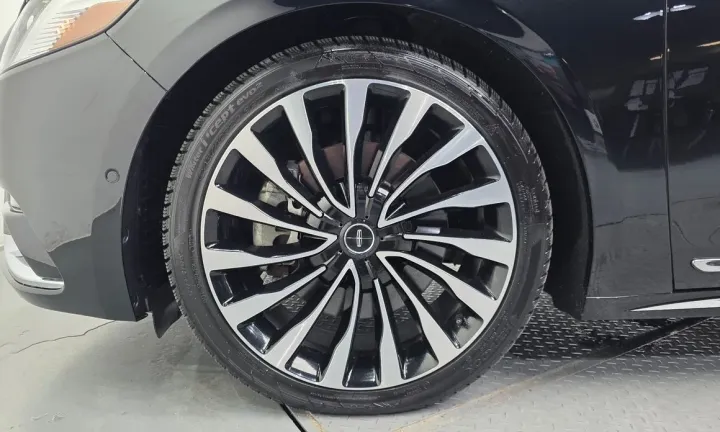Lincoln Continental