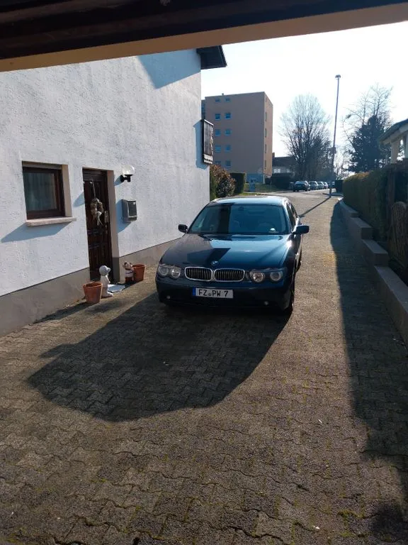 BMW 735