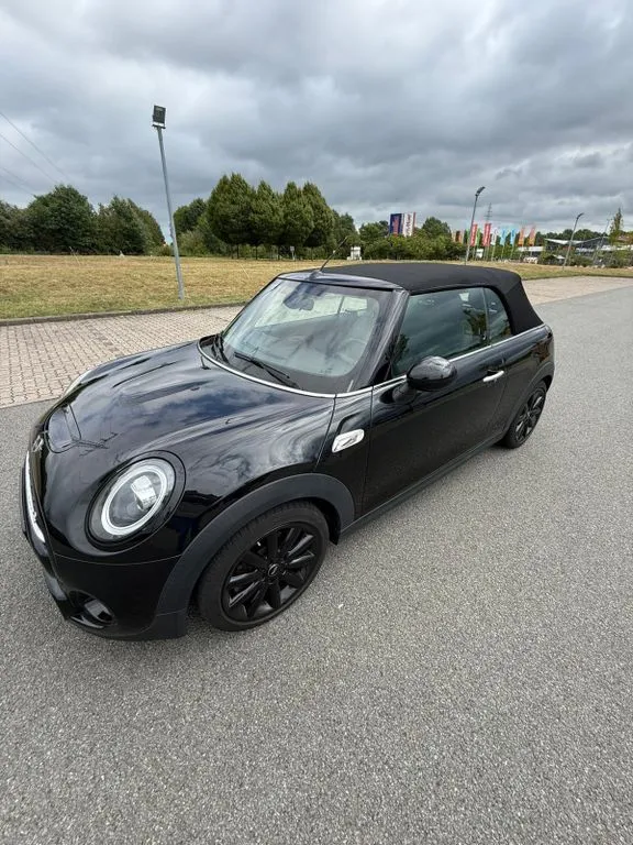 MINI Cooper S Cabrio