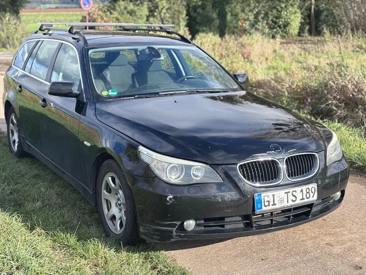 BMW 525