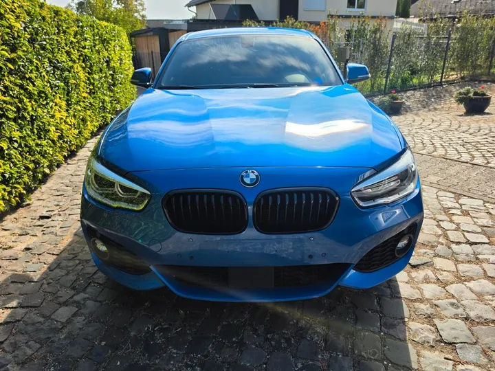 BMW 120