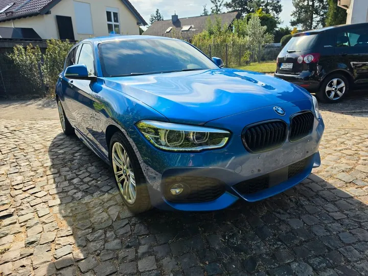 BMW 120