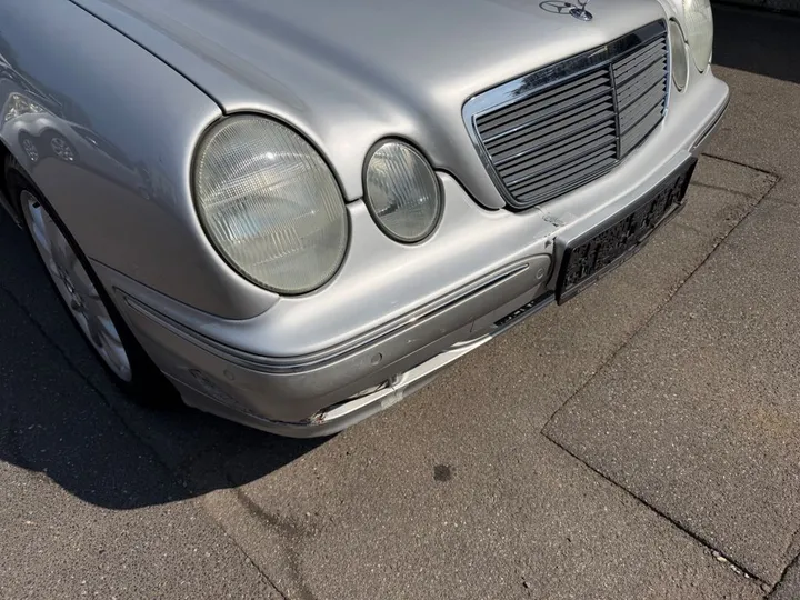 Mercedes-Benz E 430