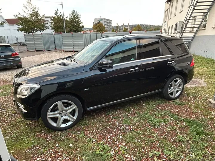 Mercedes-Benz ML 350