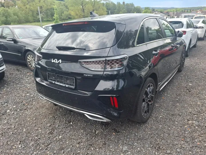 Kia cee'd / Ceed