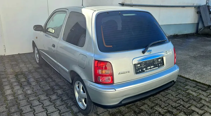 Nissan Micra