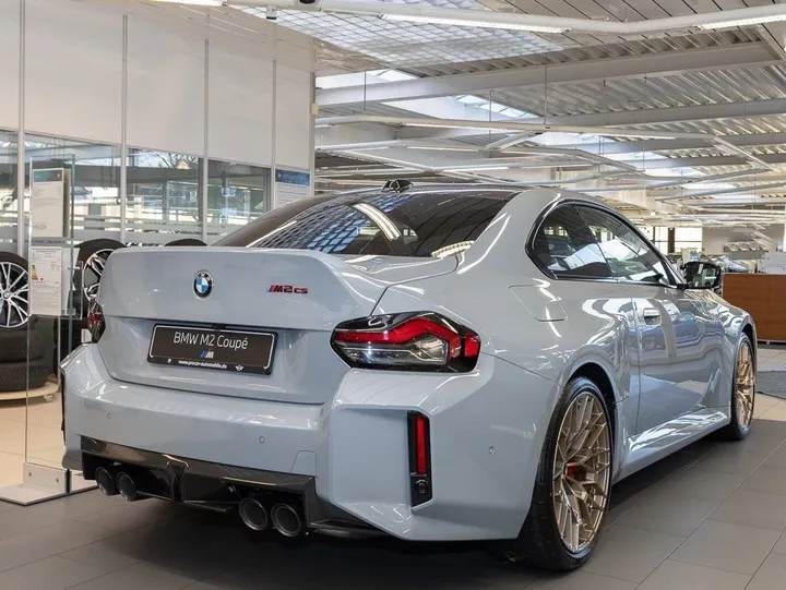 BMW M2
