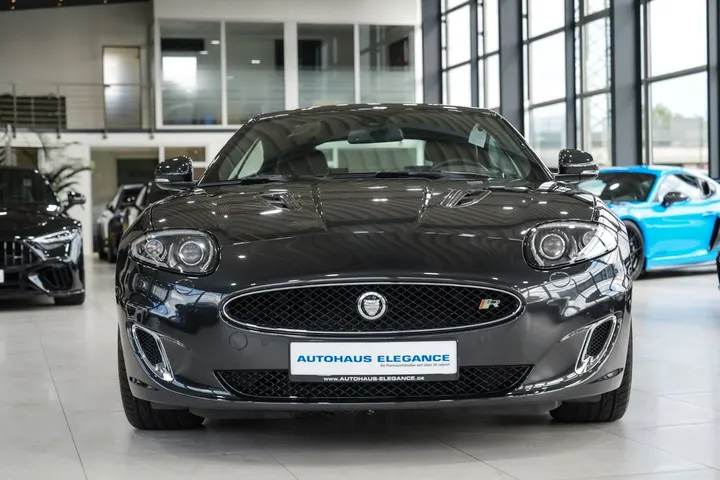 Jaguar XKR