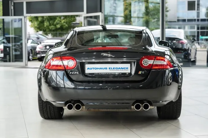 Jaguar XKR