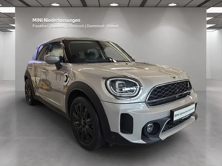 MINI Countryman SE (Cooper)