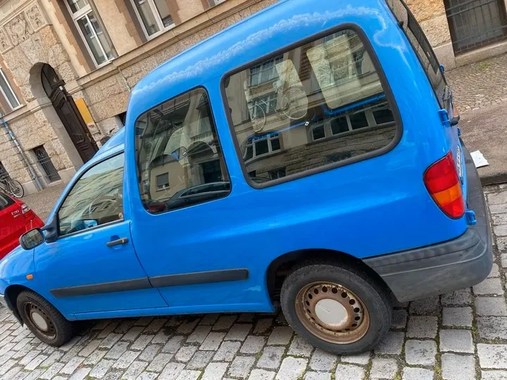 Seat Inca