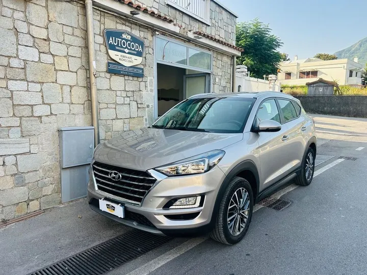 Hyundai TUCSON