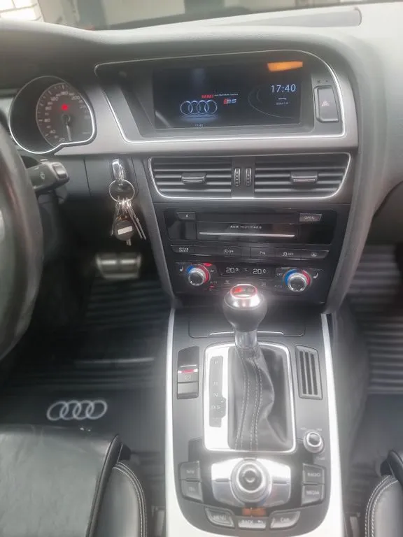 Audi S5