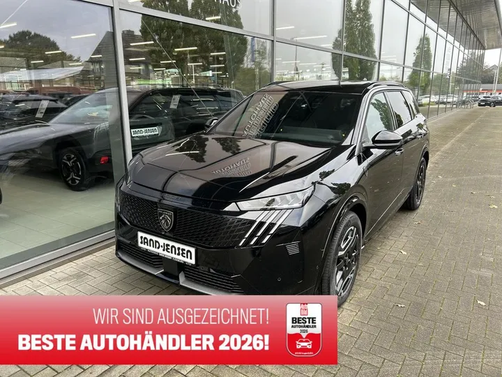 Peugeot e-5008