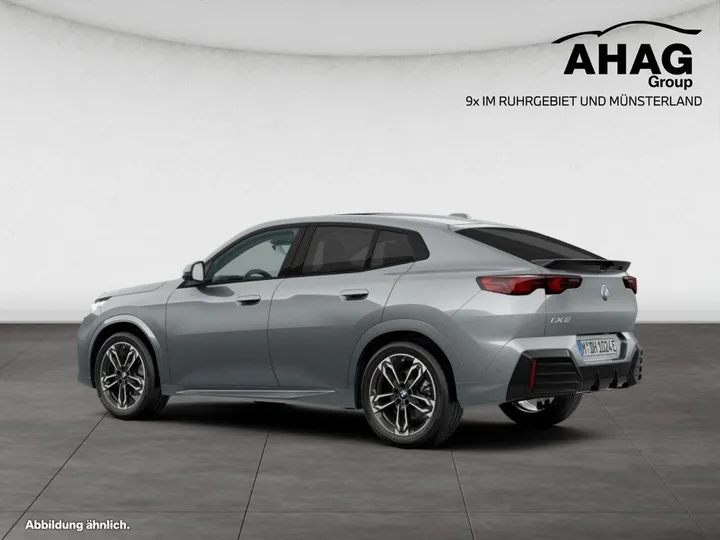 BMW iX2