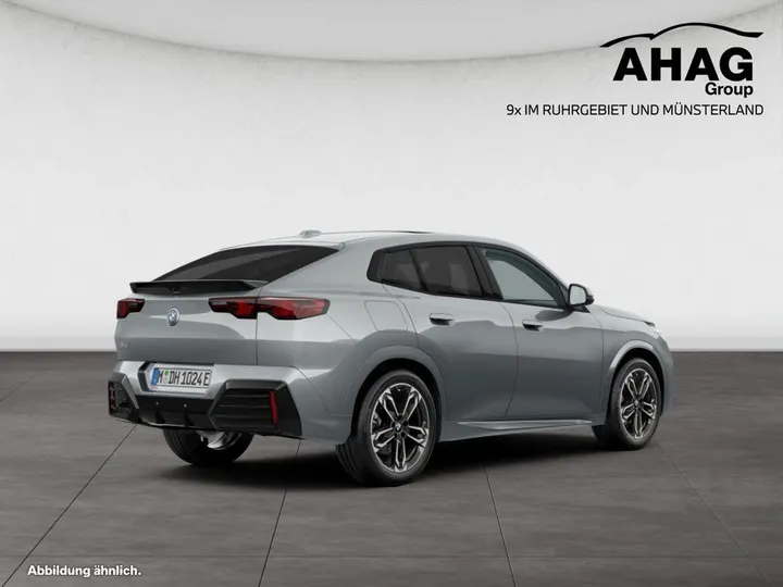 BMW iX2