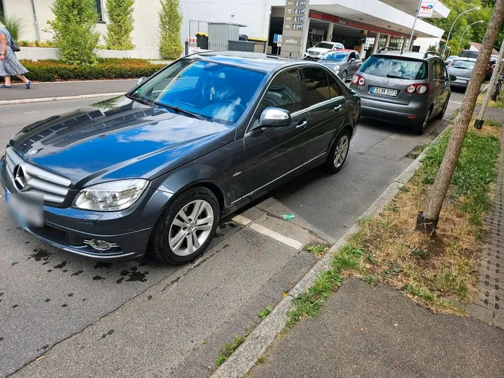 Mercedes-Benz C 180