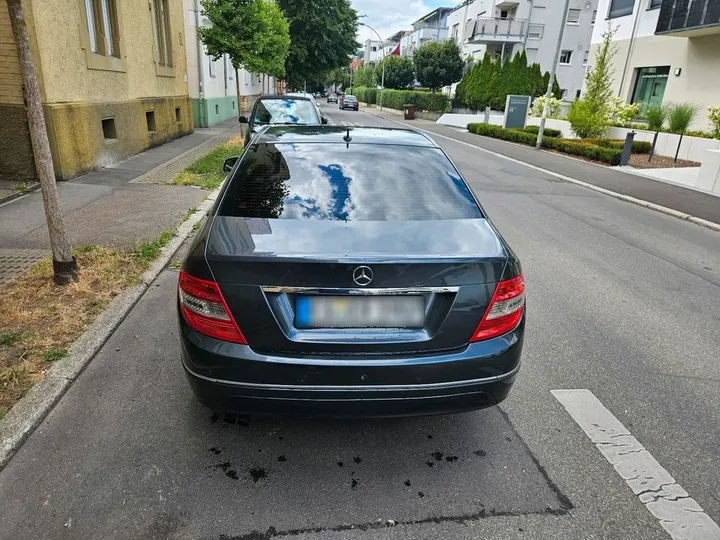 Mercedes-Benz C 180