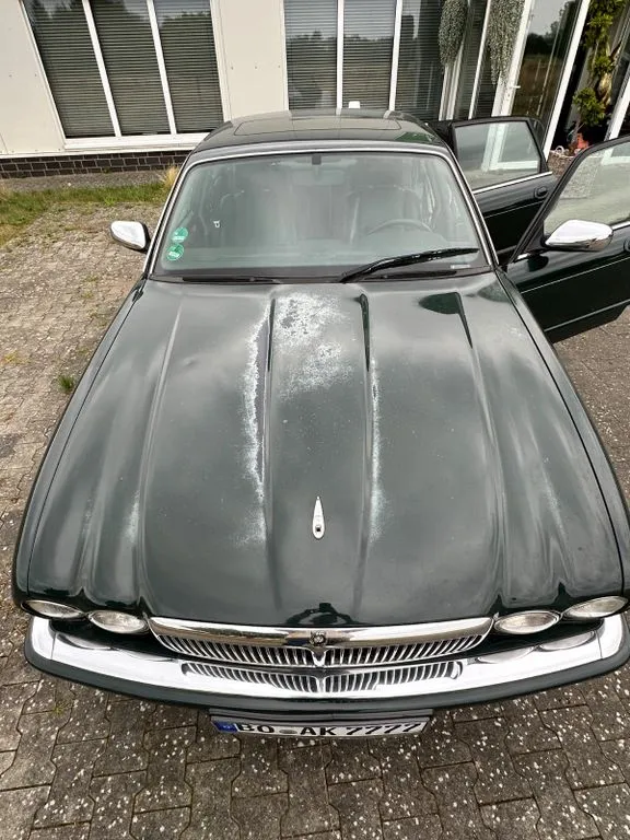 Jaguar XJ6