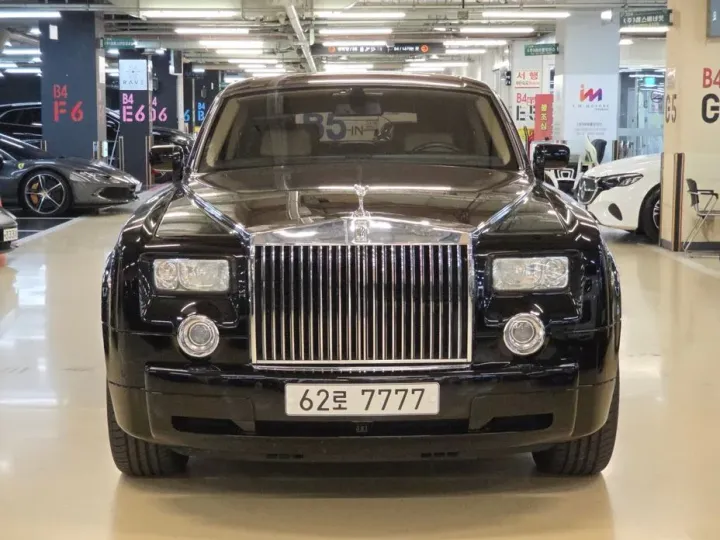 Rolls-Royce Phantom