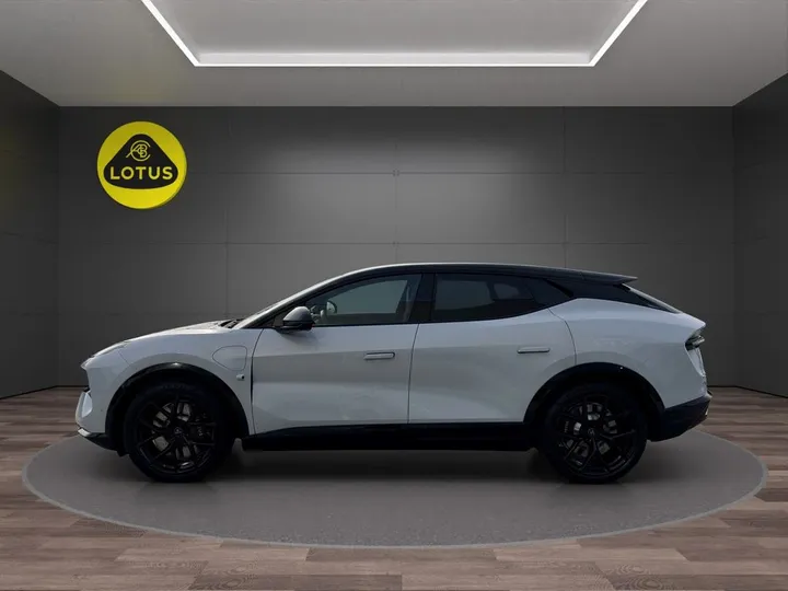 Lotus Eletre