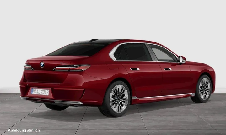 BMW 740