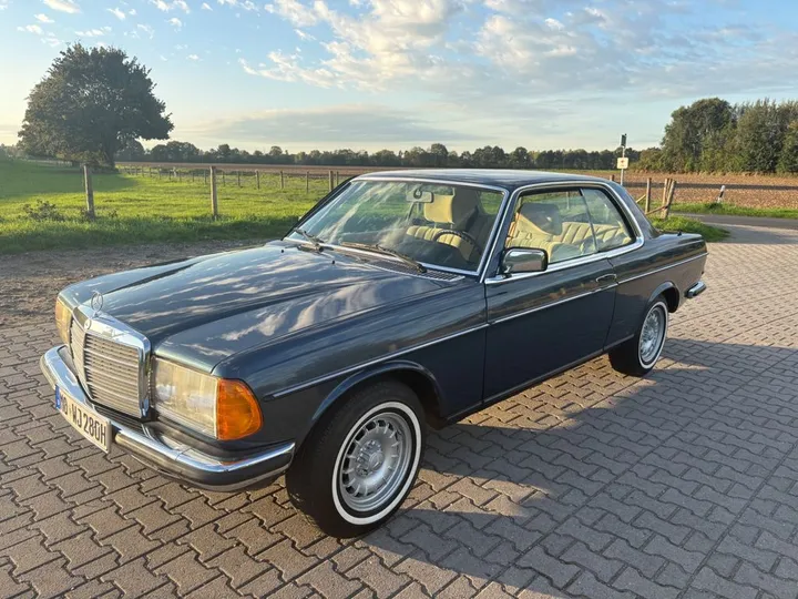 Mercedes-Benz 280