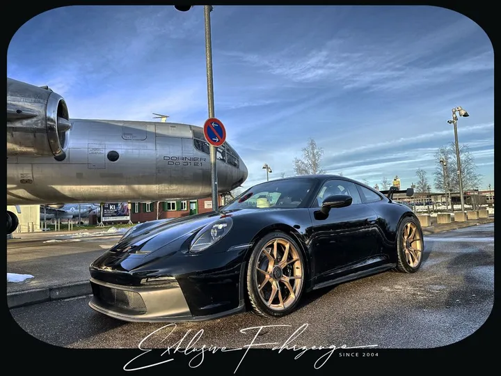 Porsche 992