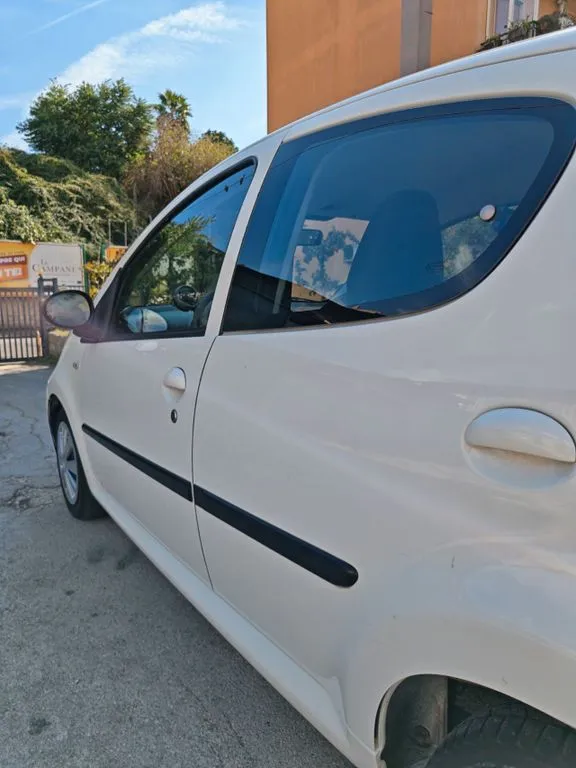 Peugeot 107