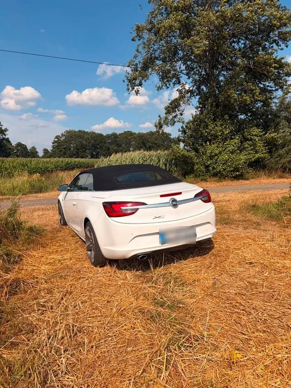 Opel Cascada