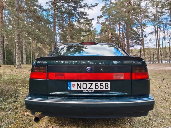 Saab 9000