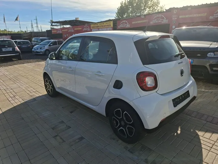 Smart ForFour