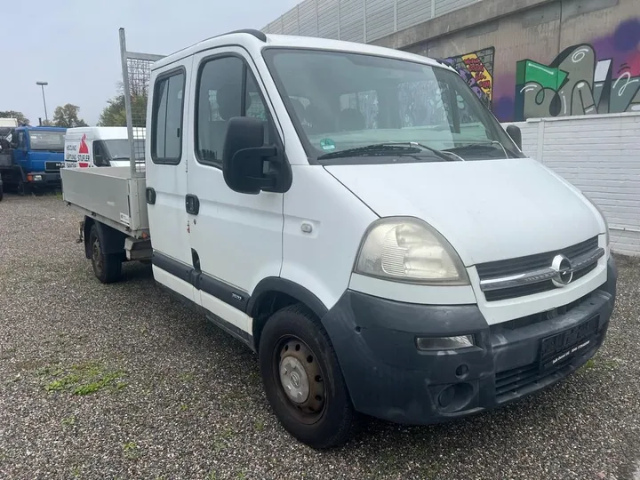 Opel Movano