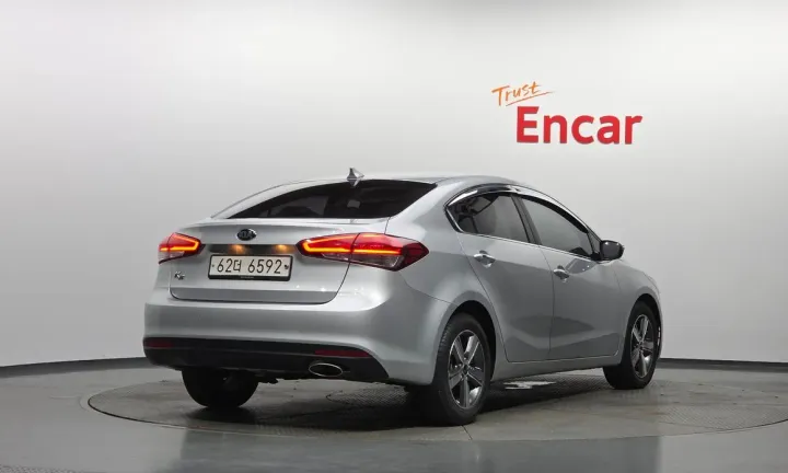 Kia K3