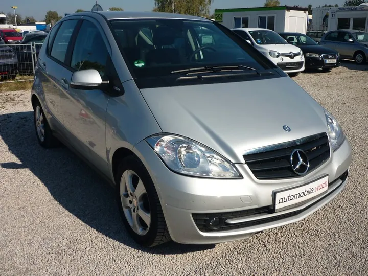 Mercedes-Benz A 160