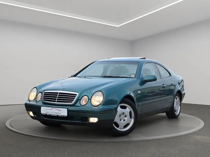 Mercedes-Benz CLK 200