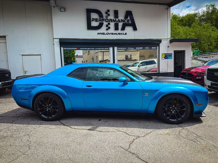 Dodge Challenger