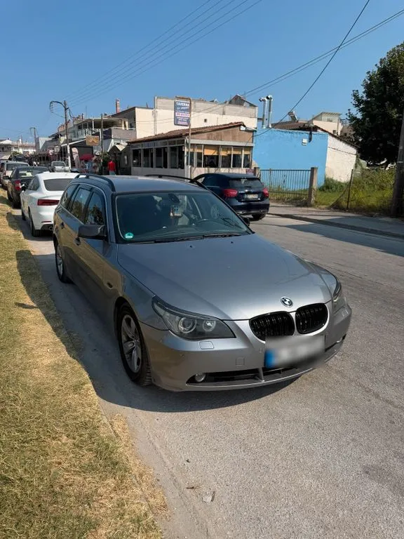 BMW 525