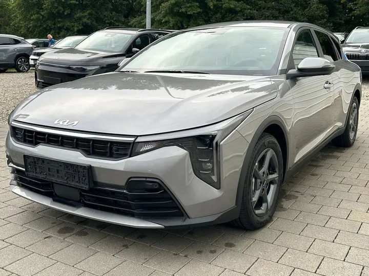 Kia K4