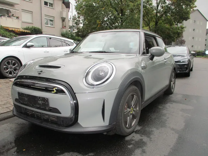 MINI Cooper SE