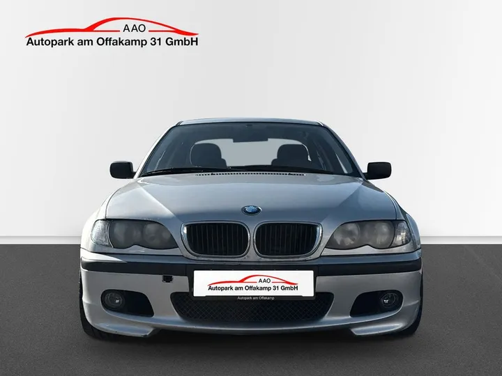 BMW 318