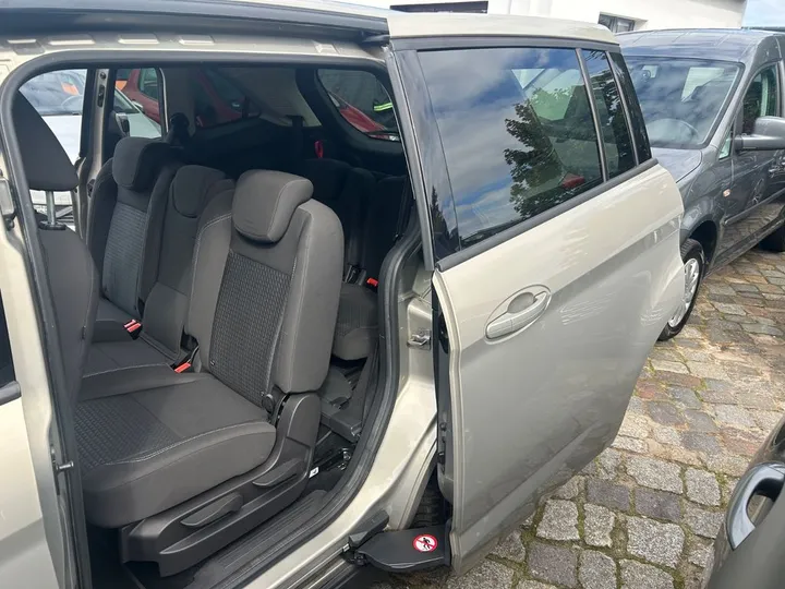 Ford Grand C-Max